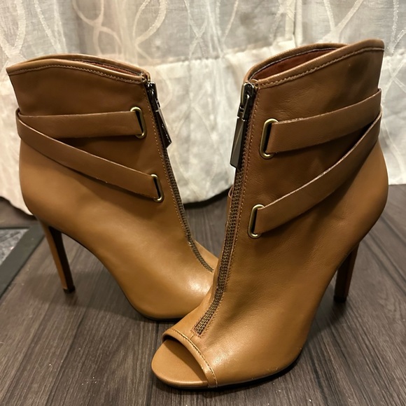 Vince Camuto Open Toed High Heel Bootie - Picture 4 of 9